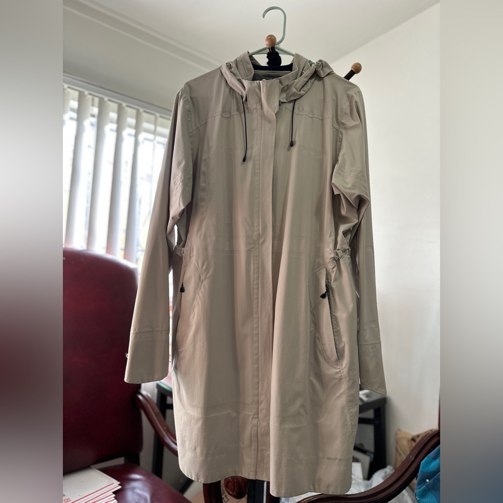 ExOfficio Womens Logic Trench Coat Rain Jacket Hooded Beige Size Large Nylon